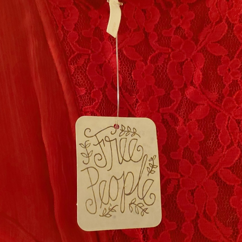 Free People On a Whim lace top (rare) - Picture 6 of 8